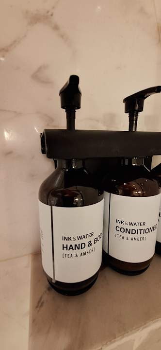 Zimmer Bach Suites Saigon, a Member of Design Hotels