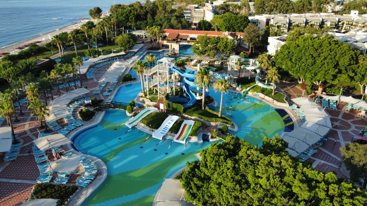 Pool Limak Limra Hotel & Resort