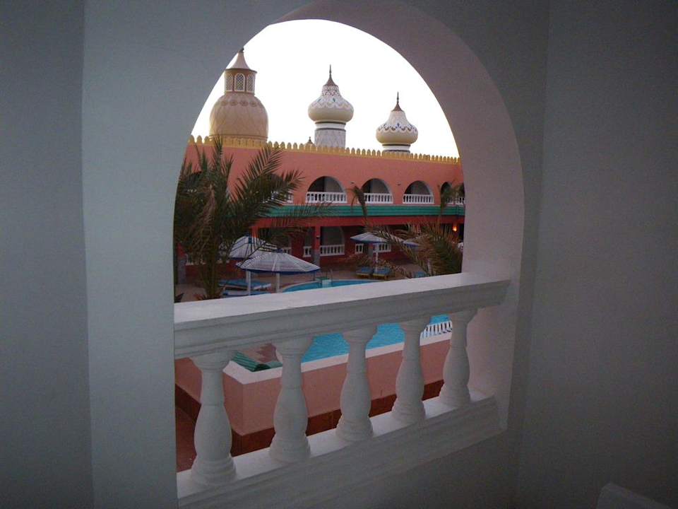 Ausblick vom Balkon Zimmer 415 Pickalbatros Alf Leila Wa Leila Resort - Neverland Hurghada