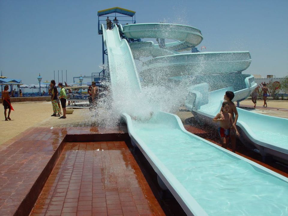 Wasserrutsche am Strand The Grand Hotel Hurghada