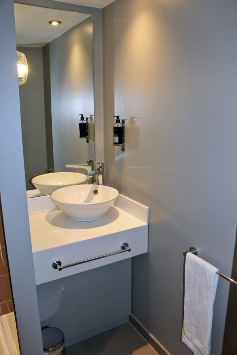 Zimmer Premier Inn Essen City Limbecker Platz