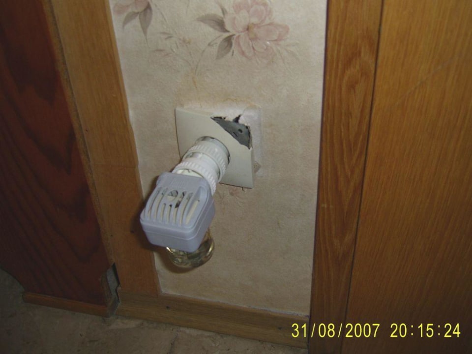 Steckdose im Zimmer Sonnenmatte-Titisee B+B Hotel Guesthouse