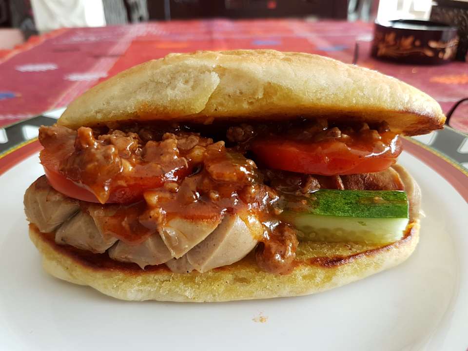 Gastro Zoé’s Paradise Waterfront Hotel