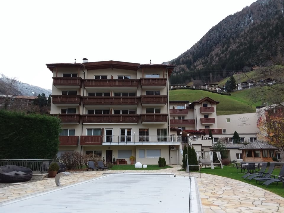 Außenansicht Hotel Wiesenhof Garden Resort