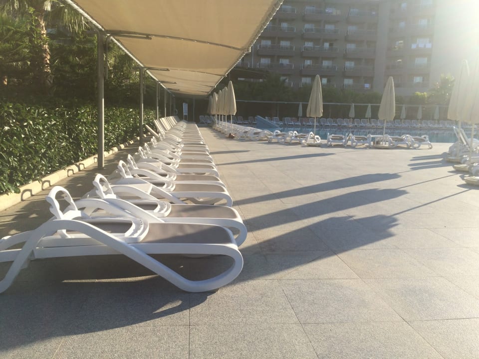 Pool Sunmelia Beach Resort
