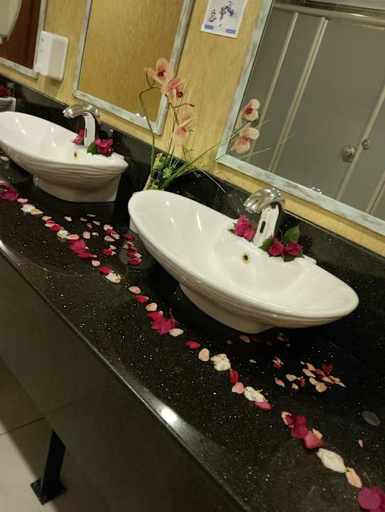 Sonstiges Seaden Corolla Hotel