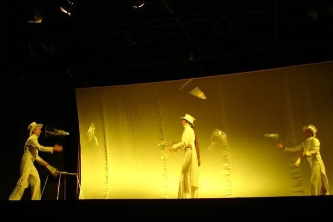 Show VONRESORT Golden Coast