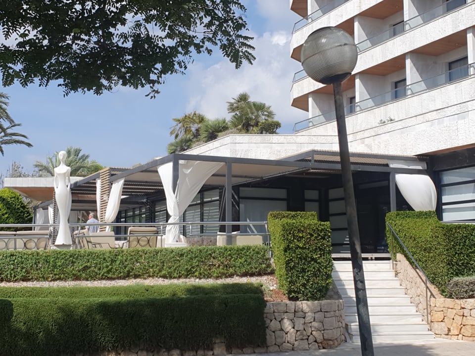 Außenansicht Hotel Serrano Palace