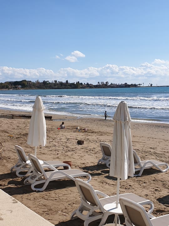 Strand Side Star Beach