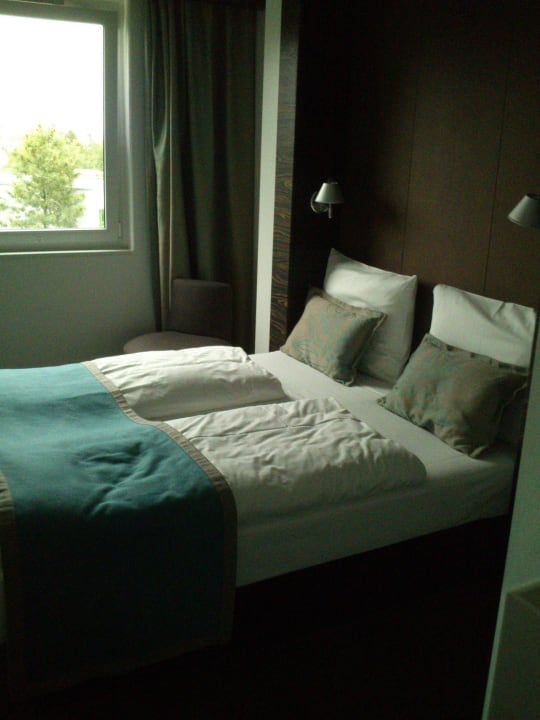 Zimmer B&B Hotel Köln-West