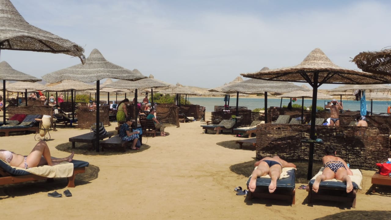 Strand SUNRISE Cardina Resort