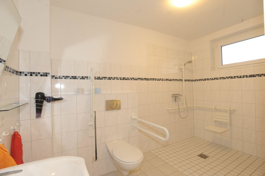 Bad/Dusche Ferienwohnung Stäwog Am Alten Hafen 73