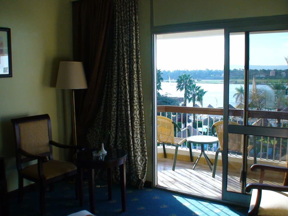 Mobilier chambre 412 Pyramisa Hotel Luxor