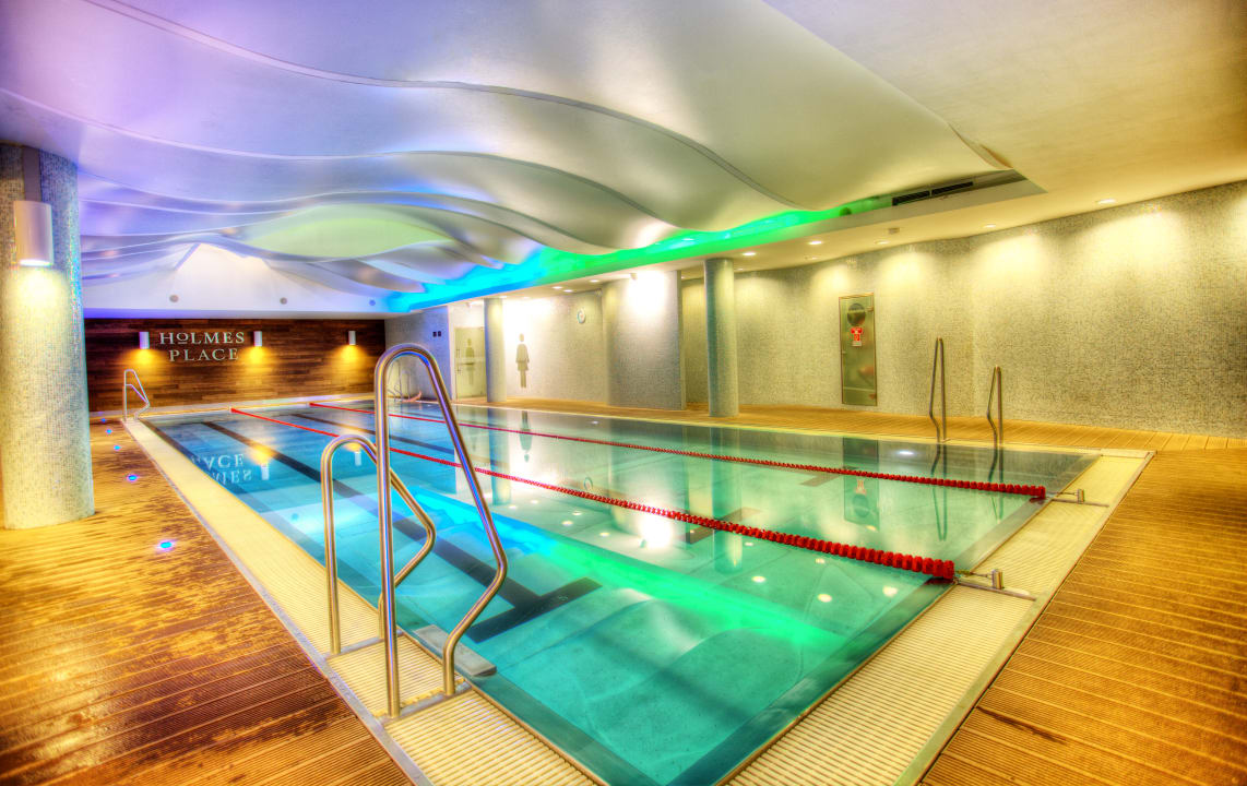 Pool Hotel Gozsdu Court
