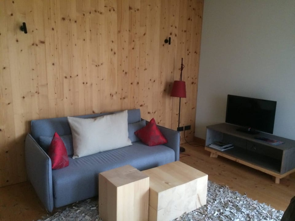 Schöne Sitzecke mit zweiten TV Hotel Oberstdorf