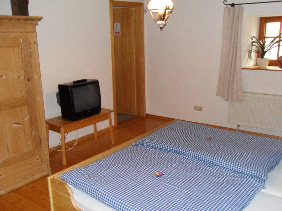 Doppelzimmer Landhaus Zum Falken