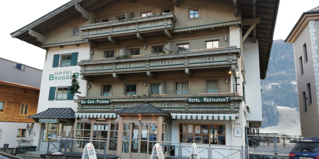 Außenansicht Hotel Brugger