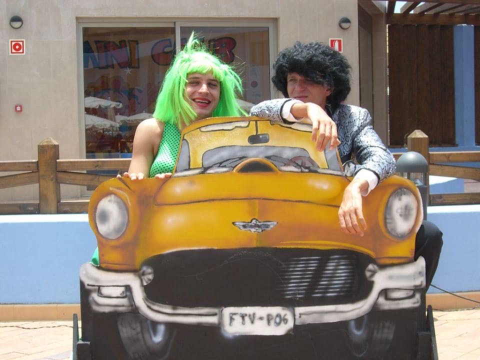 Vorabkommando fürs musical Grease Iberostar Waves Gaviotas Park