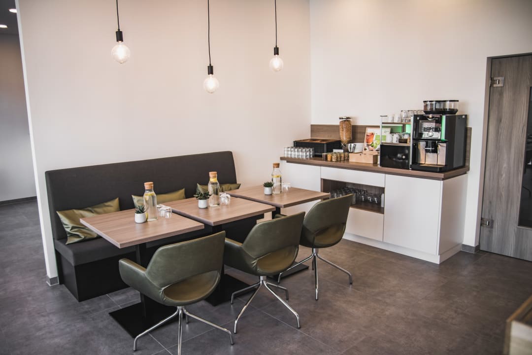 Gastro Hayta Hotel Stuttgart Airport Messe