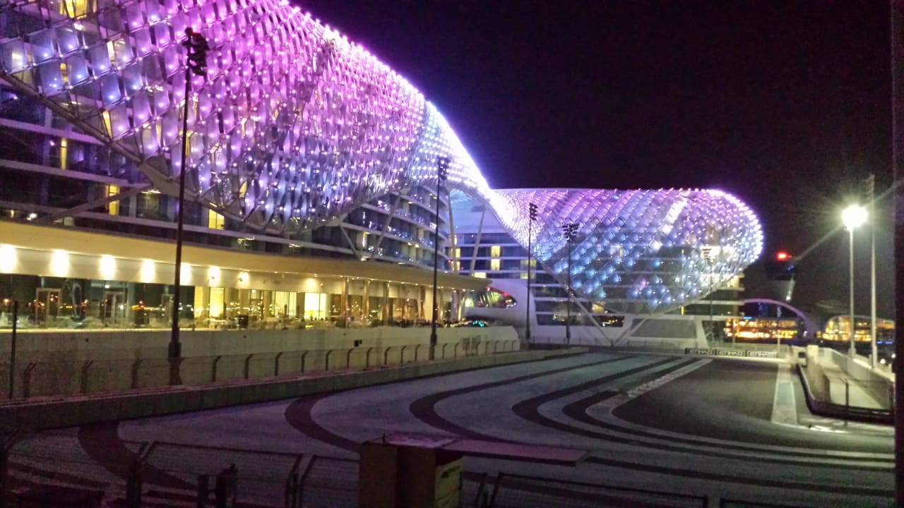 Hotel Viceroy an der Formel1-Rennstrecke Abu Dhabi W Abu Dhabi - Yas Island