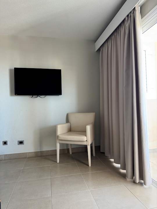 Zimmer Allegro Isora