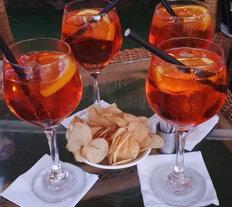 Gastro Anissa Beach & Village