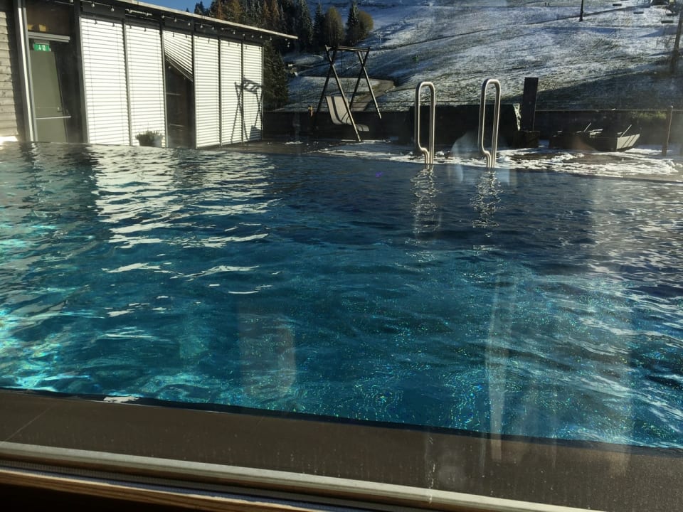 Pool Holzhotel Forsthofalm
