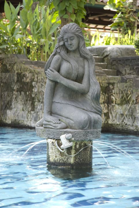 Wasserspiel Melia Purosani Yogyakarta