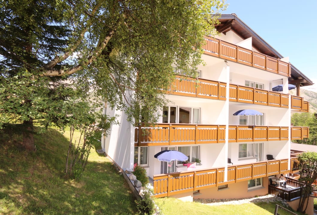 Außenansicht Ferienwohnungen Apartments Azur