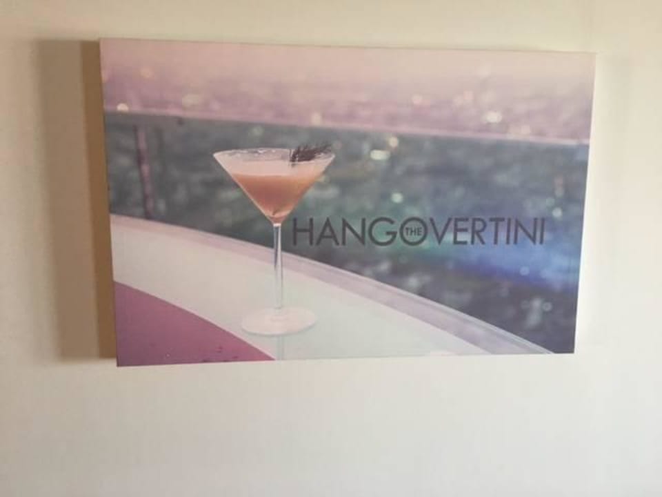 Hangover Tower Club At Lebua