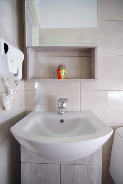 Bathroom Faros Beach Hotel