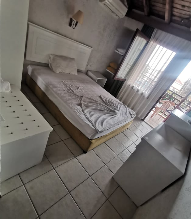 Zimmer Green Paradise Beach Hotel