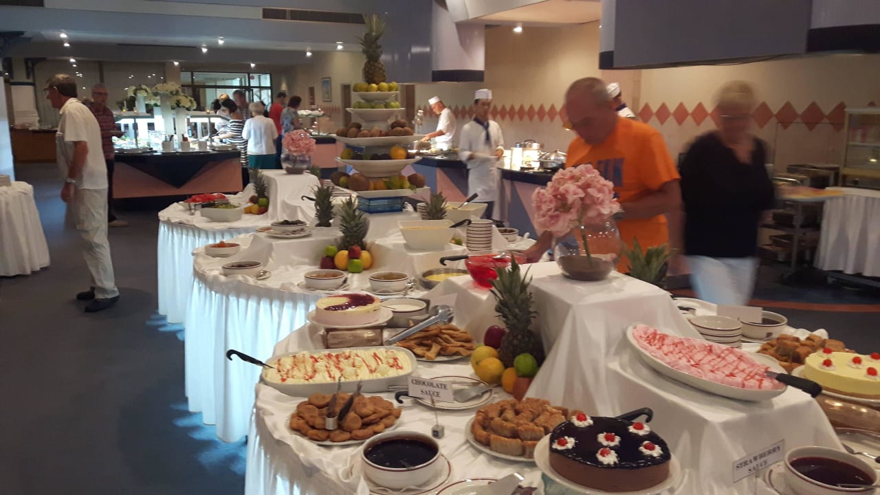 Nachspeisen Constantinou Bros Athena Beach Hotel