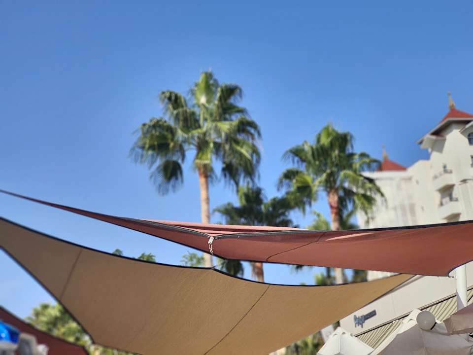 Pool Side Mare Resort & Spa