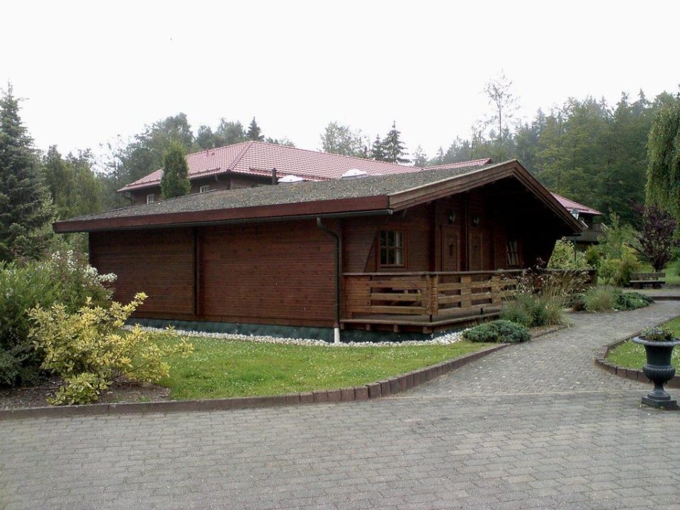 Blockhütten auf dem Gelände Naturresort & Spa Schindelbruch