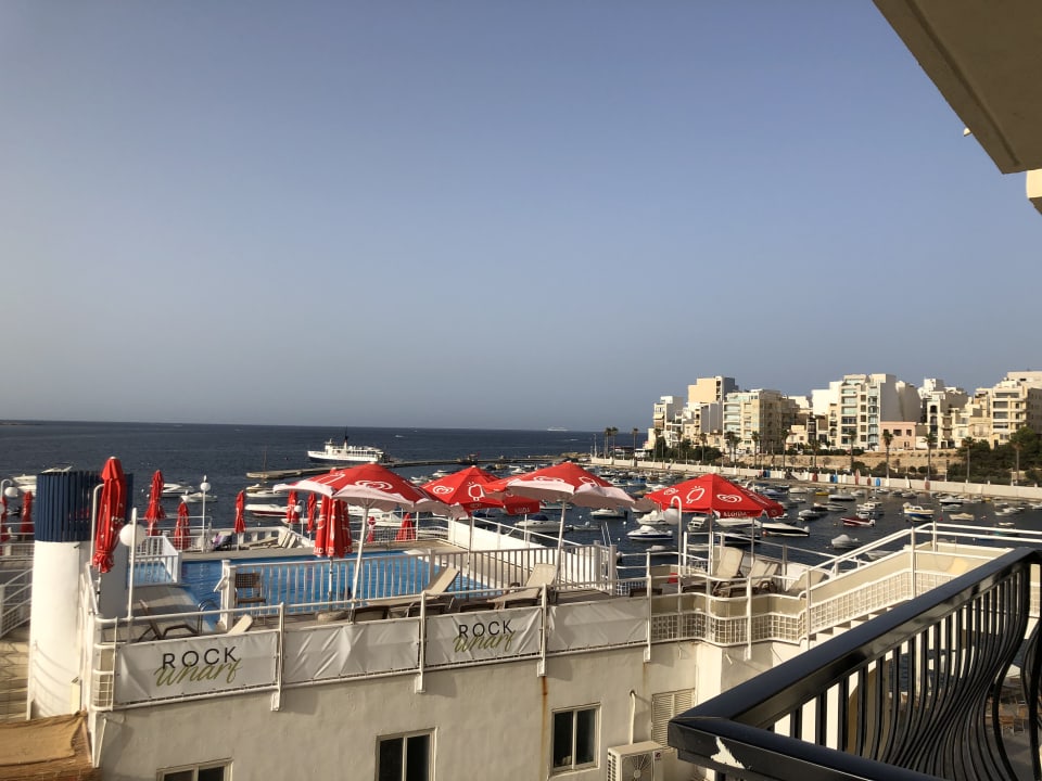 Ausblick Gillieru Harbour Hotel