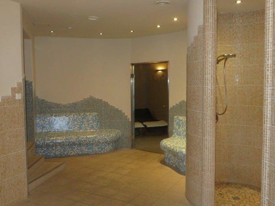 Saunabereich Hotel Wyndham Garden Quedlinburg Stadtschloss