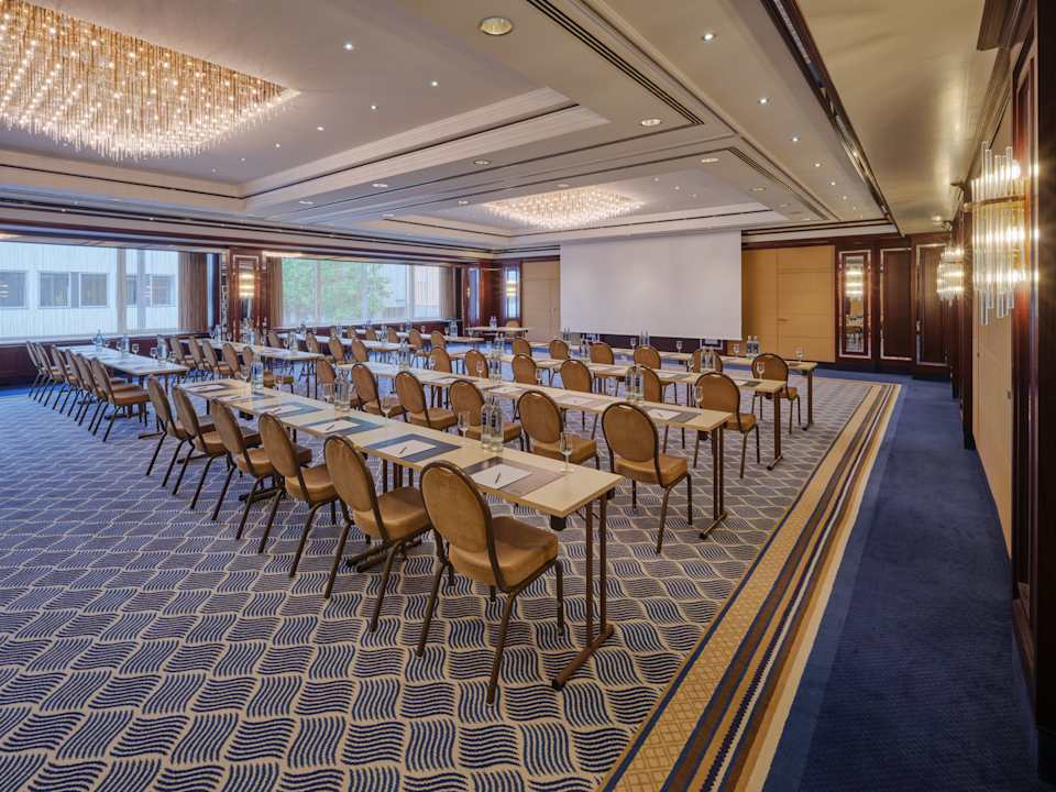 Sonstiges Steigenberger Hotel Graf Zeppelin