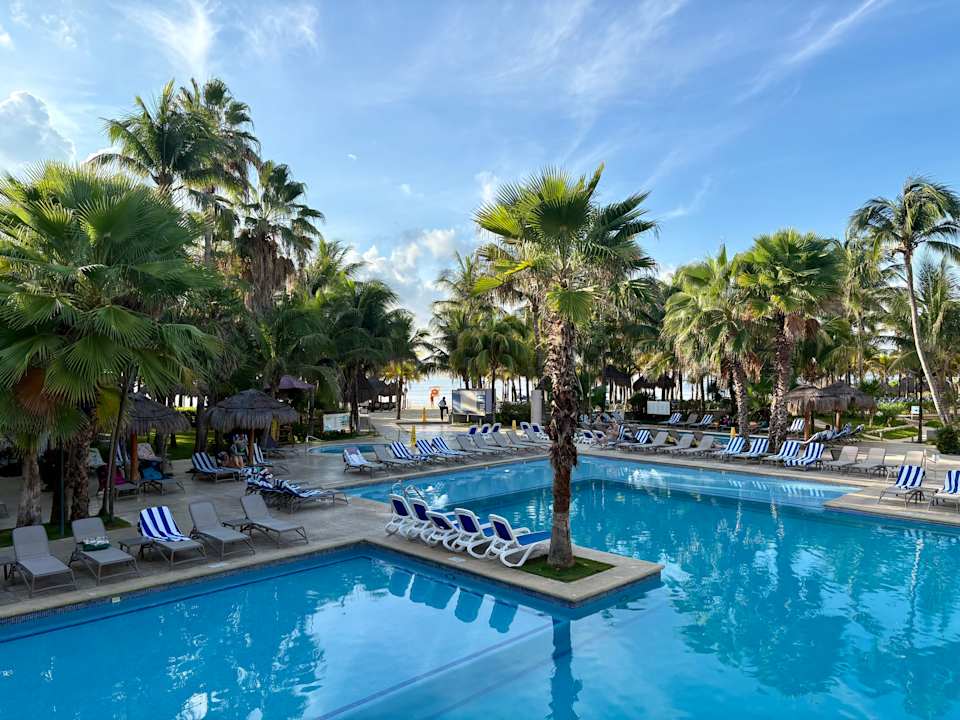 Pool Viva Azteca by Wyndham - All Inclusive Resort