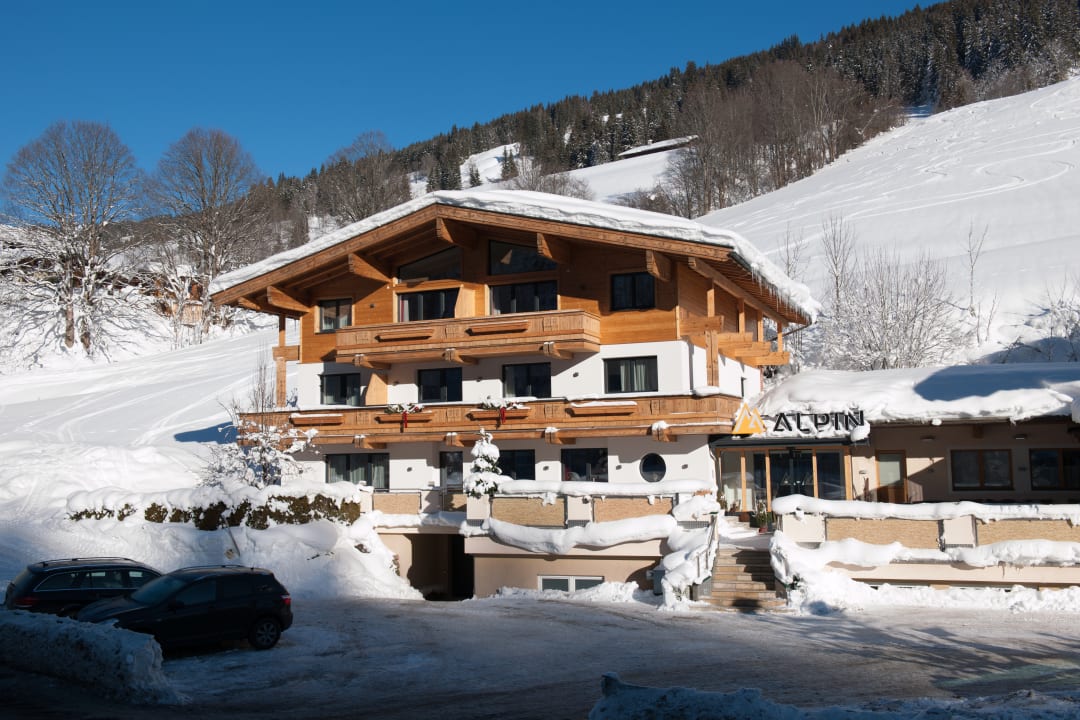 Außenansicht Appartements Alpin