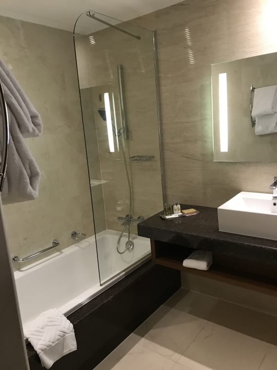 Zimmer DoubleTree by Hilton Resort & Spa Marjan Island