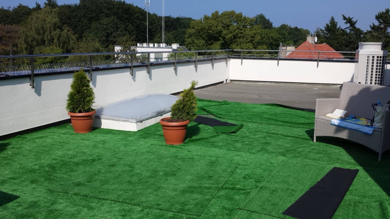 Die seit zehn Jahren nicht fertige Dachterrasse Ośrodek Sanatoryjno Wczasowy Bursztyn