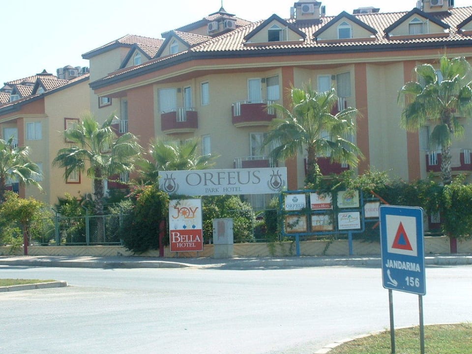 Die Aussenansicht Hotel Orfeus Park