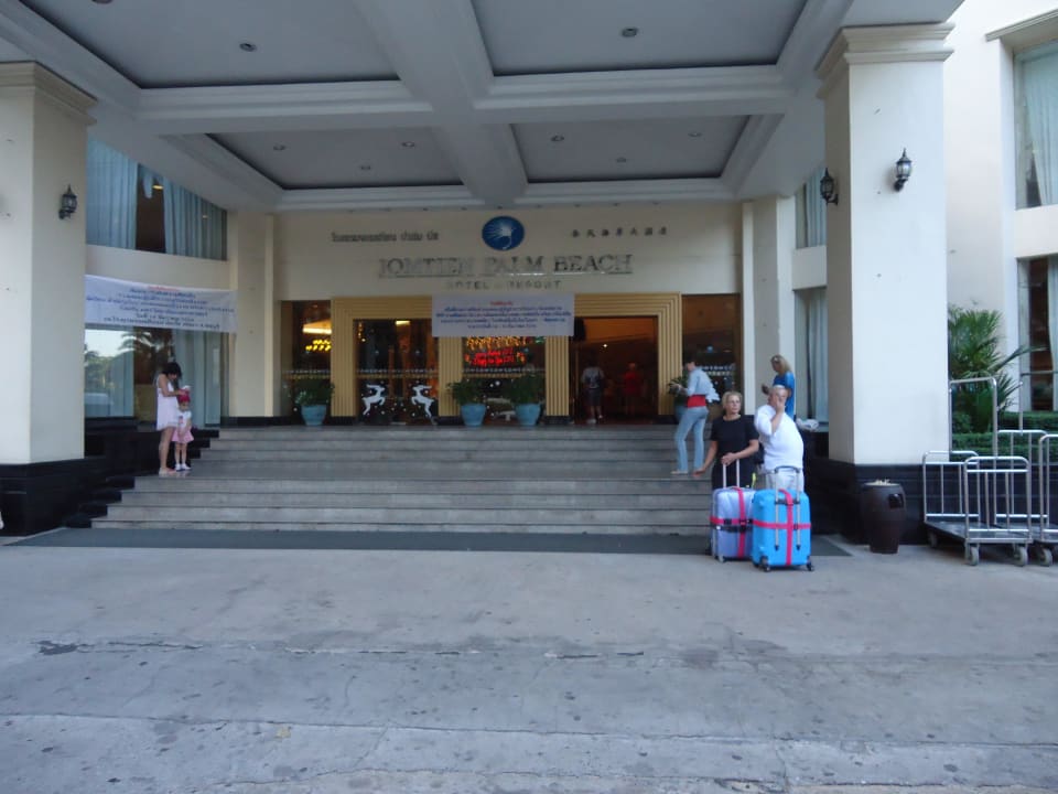 Eingang Hotel Jomtien Palm Beach