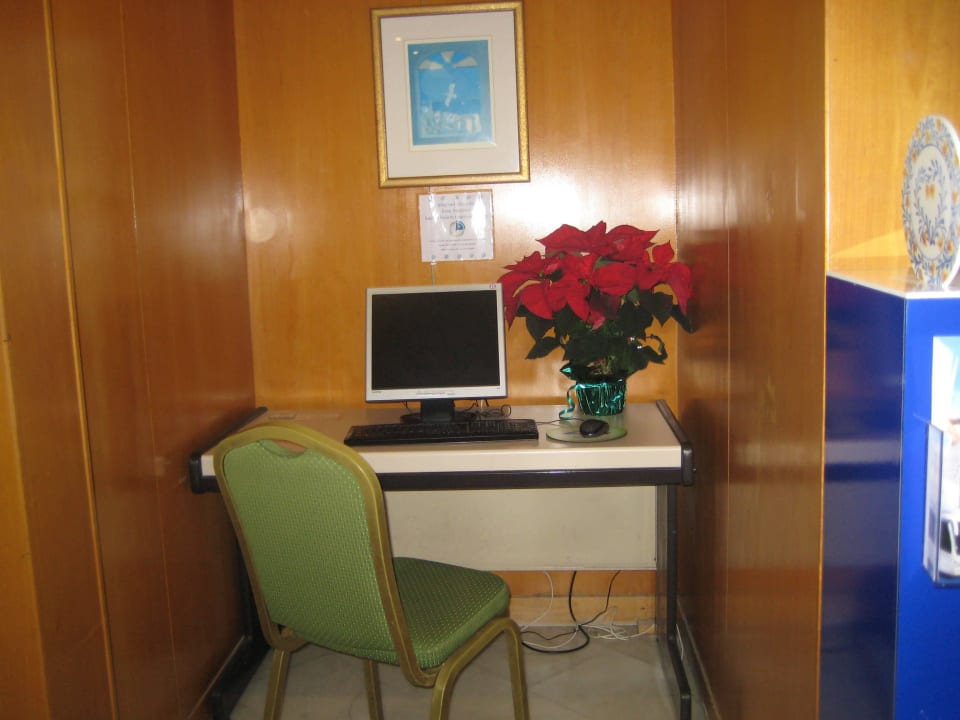 Computer Hotel Baia Cristal