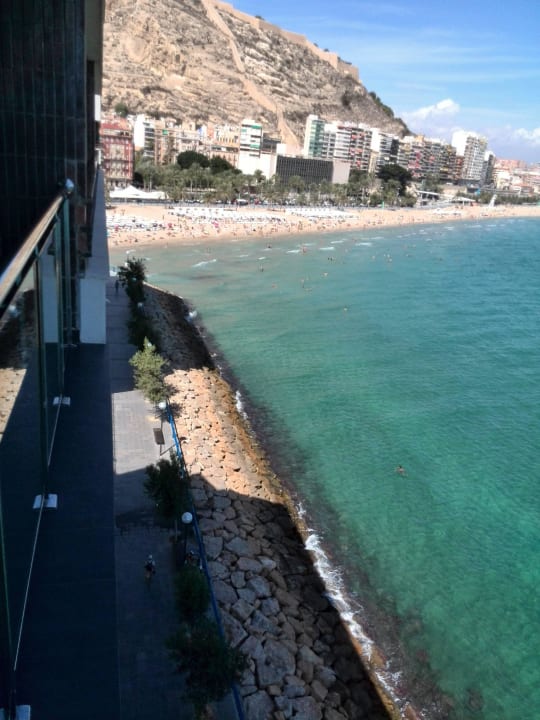 Vista playa hall planta Hotel Meliá Alicante