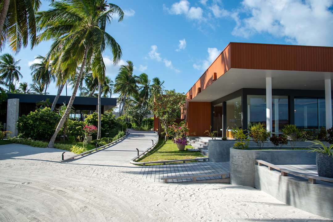 Lobby Veligandu Maldives Resort Island