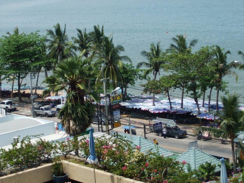 Blick vom Zimmer Hotel Grand Jomtien Palace