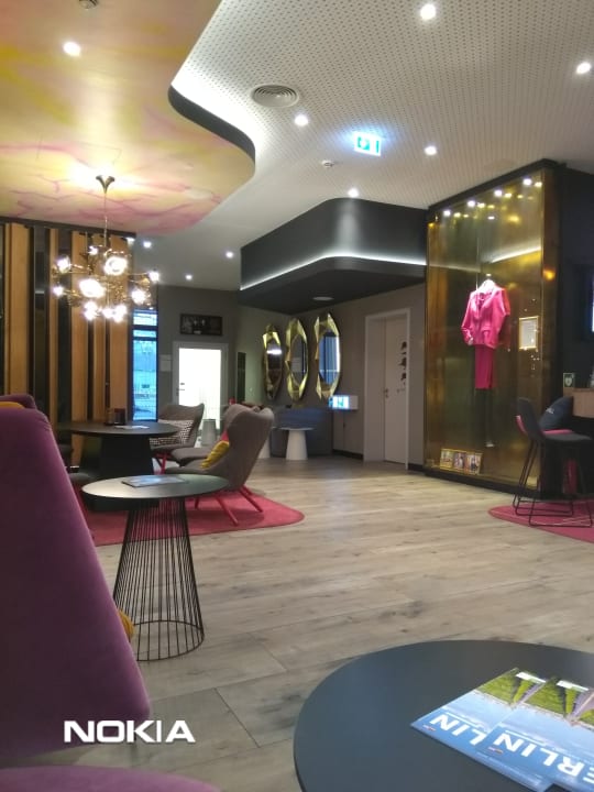 Lobby Mercure Berlin Wittenbergplatz