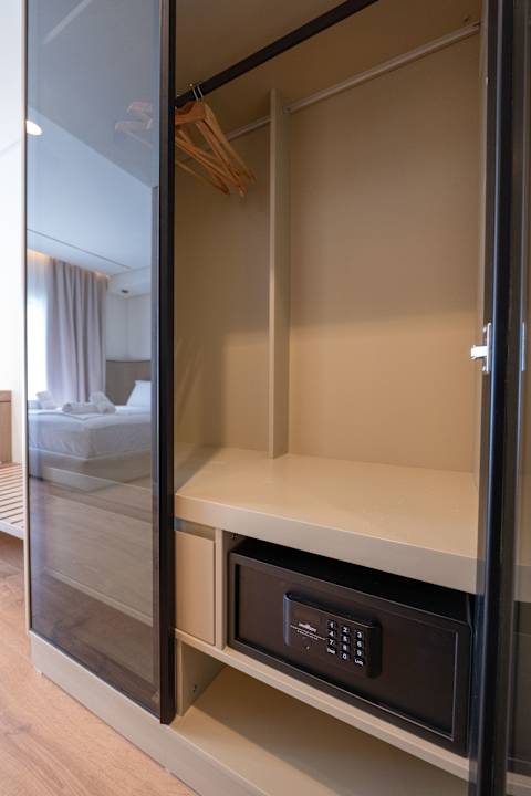 Zimmer Grand Hotel Saranda